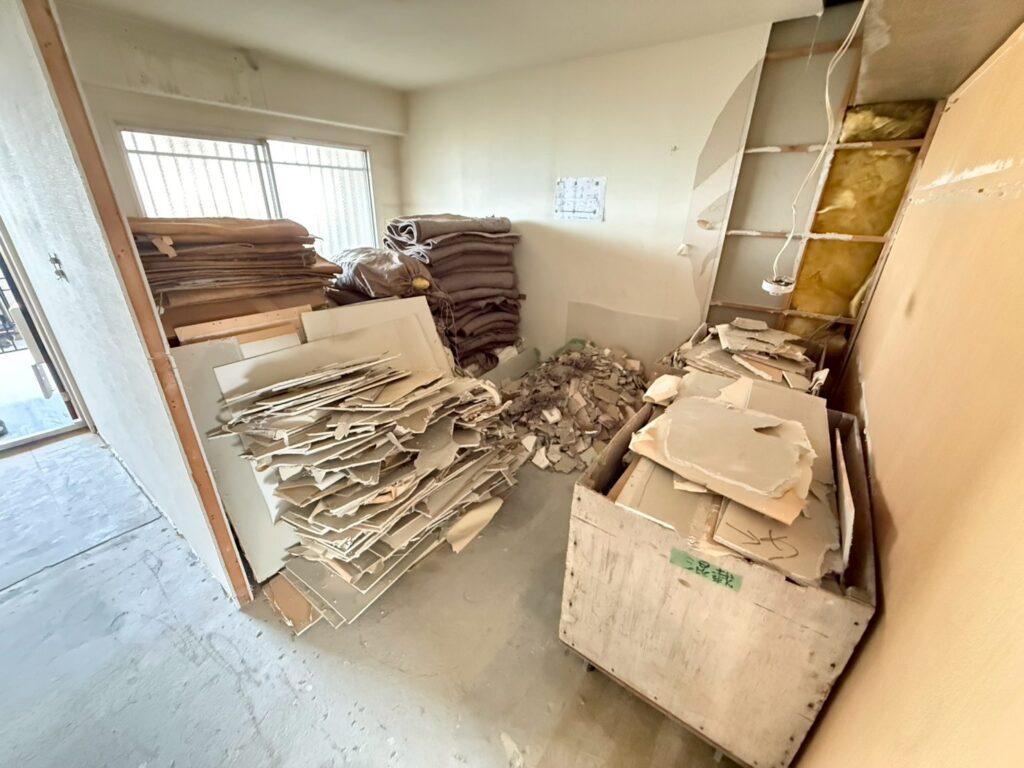 マンション内装解体工事：大阪府守口市大日