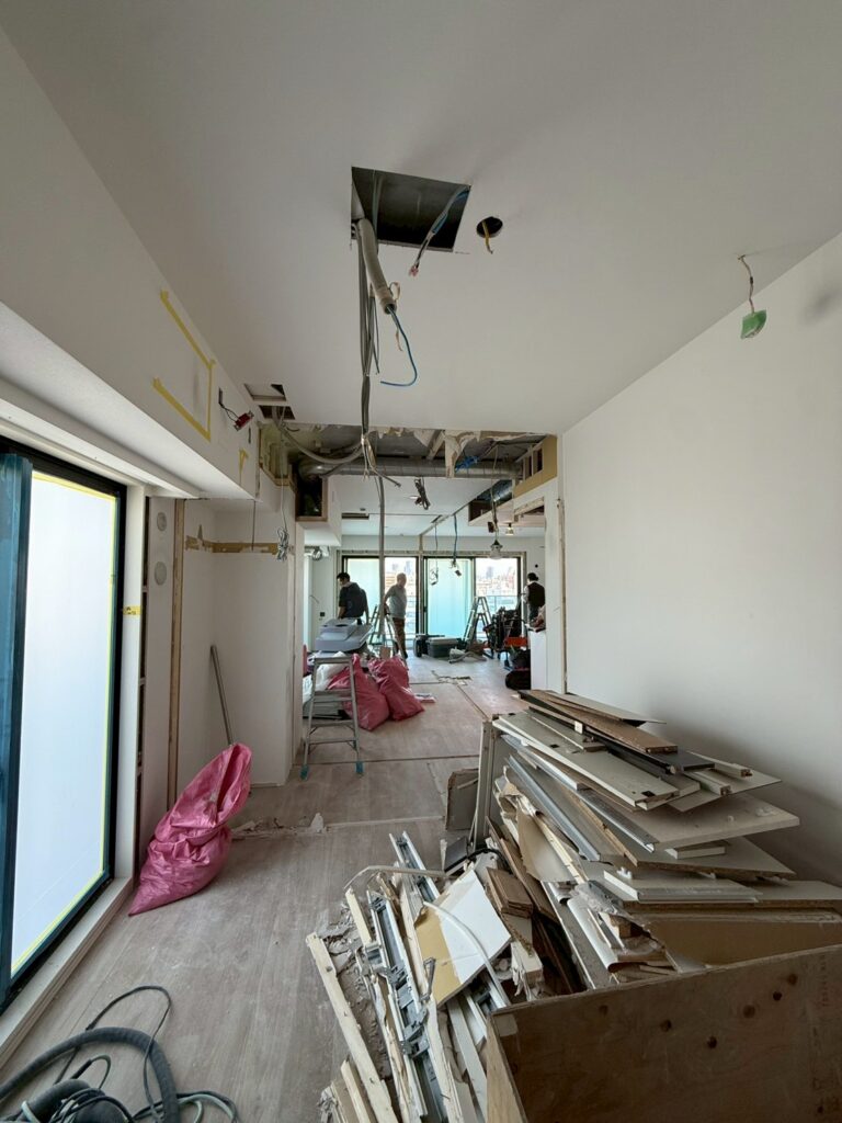 マンション内装解体工事：大阪市淀川区