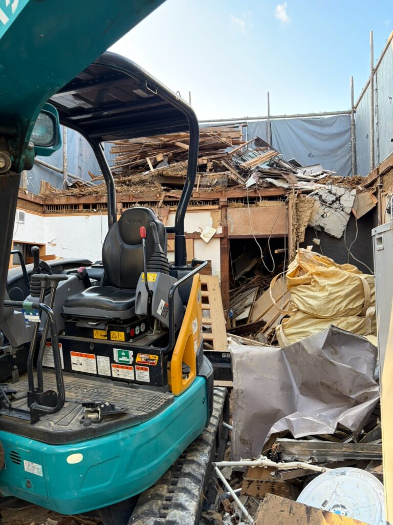 解体工事：兵庫県伊丹市